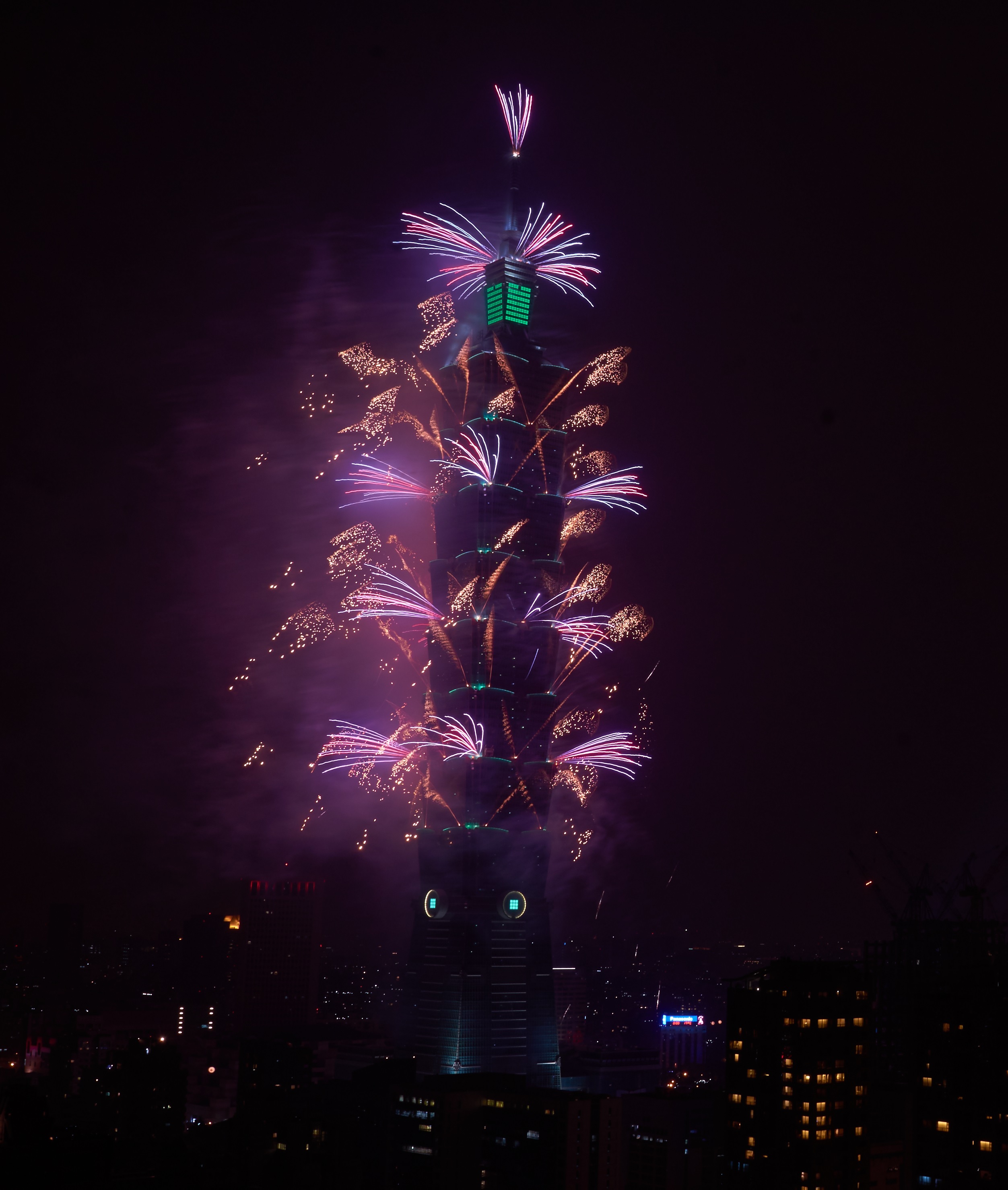 【新聞圖片】飛利浦炤明助力檯北101打造檯灣綠色地(di)標 (2).jpg