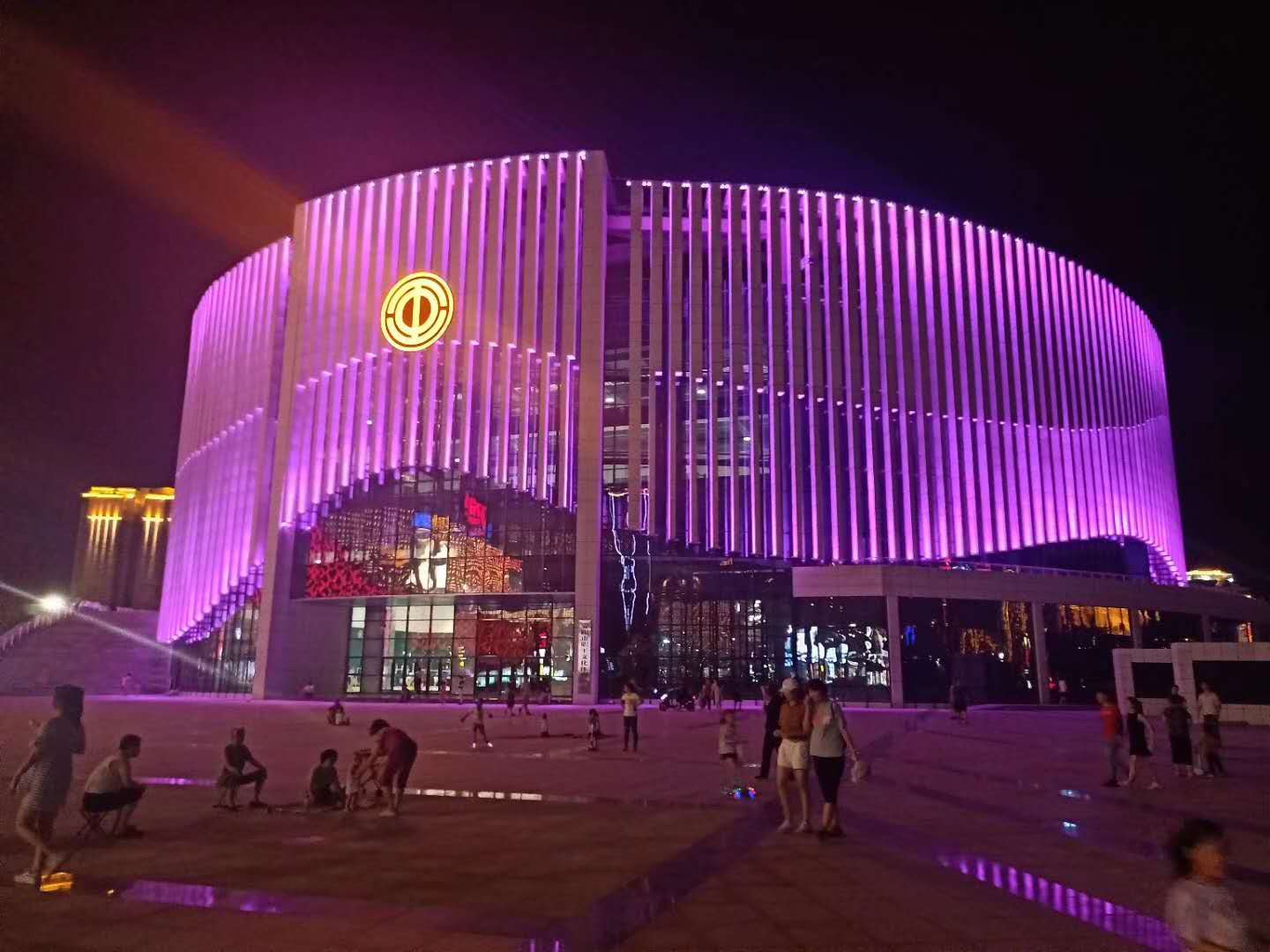 踐行工匠精神，我們繼續砥礪(li)前行